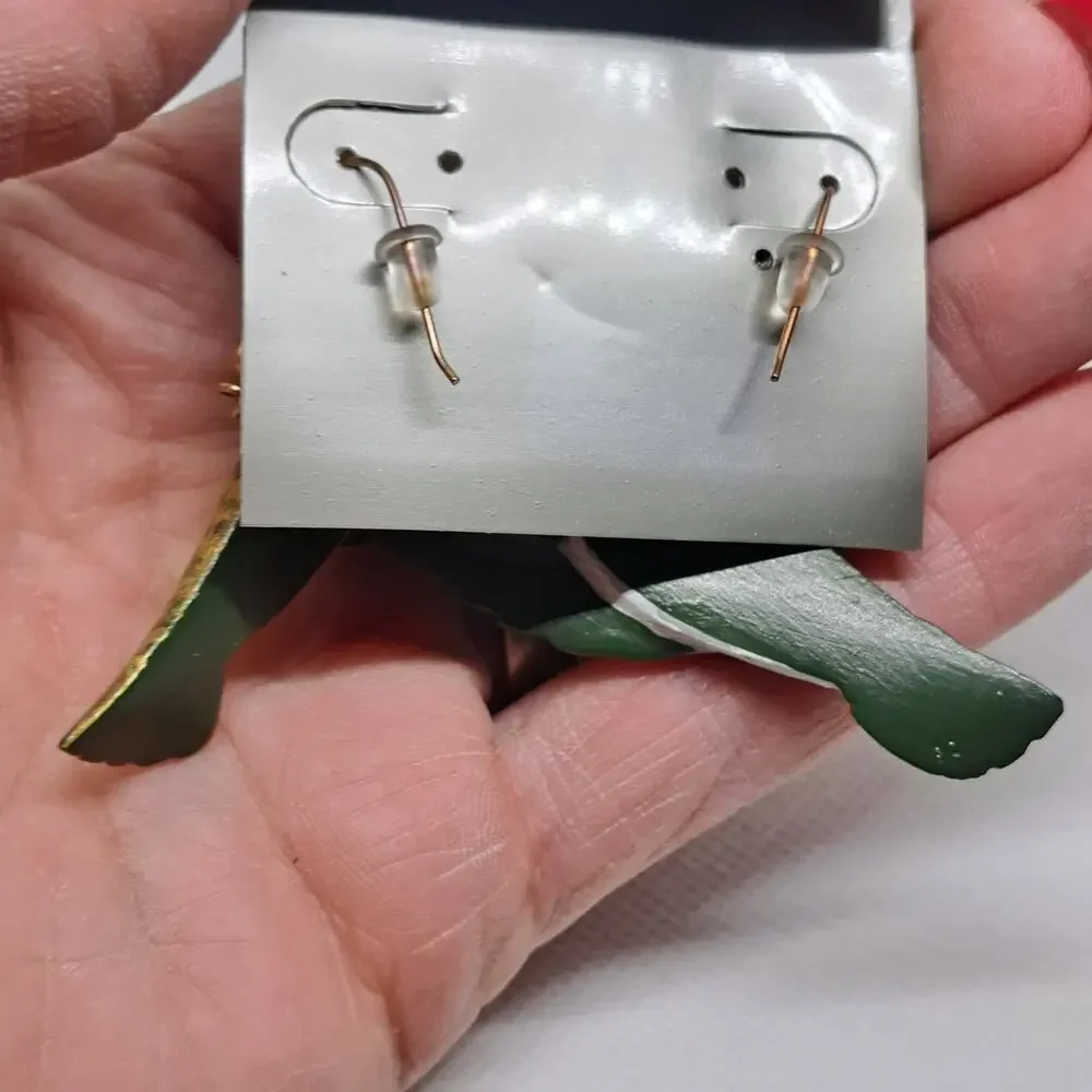 80's Handmade Handpainted Flying Hummingbird Dangle pierced earrings - Picture 5 of 8